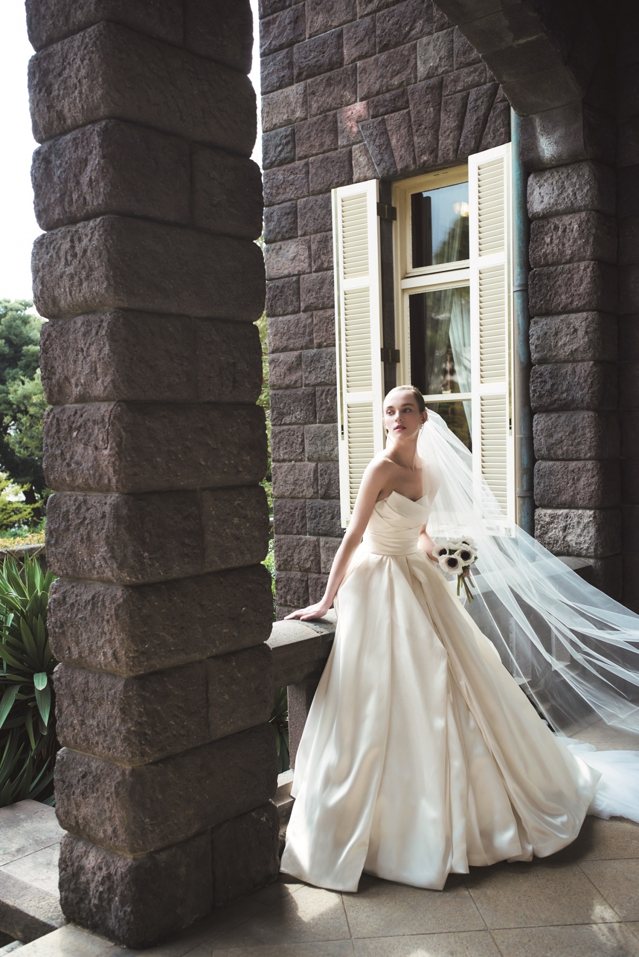 フォーシスアンドカンパニー　カラードレス　結婚式　ボルドー dress. プリューム brand．フォーシスブライド color. Burgundy